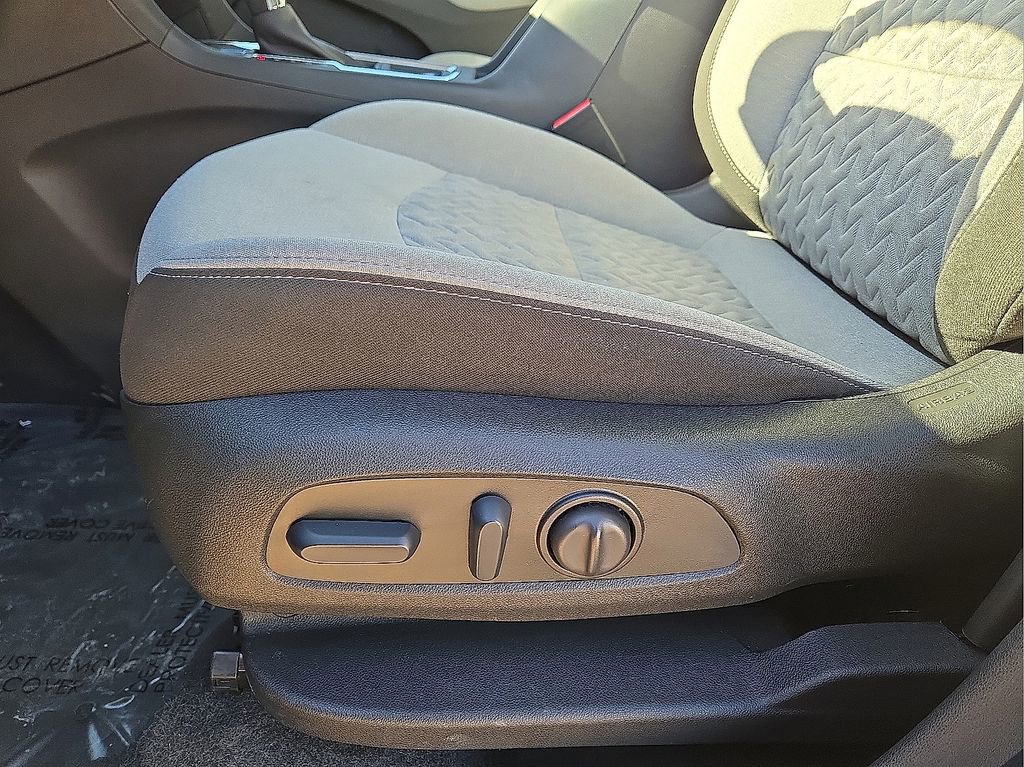 Used 2024 Chevrolet Equinox LT image 26