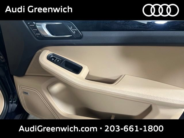 Used 2020 Porsche Macan S AWD/4WD image 11