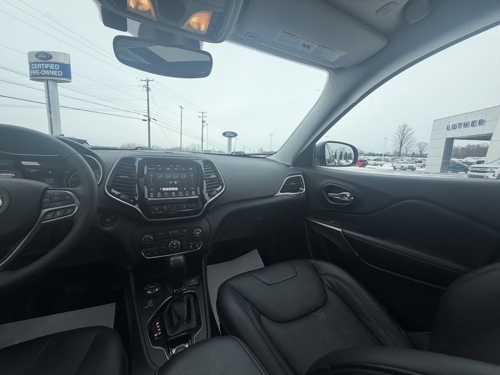 Used 2021 Jeep Cherokee Limited image 15