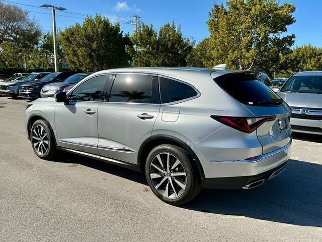 New 2026 Acura MDX w/ Technology Package FWD image 4