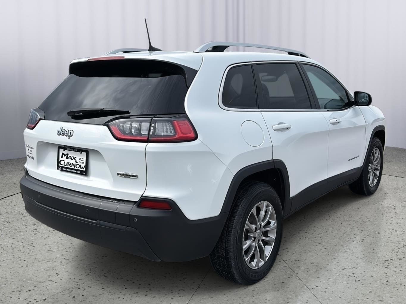 Used 2021 Jeep Cherokee Latitude Plus image 5