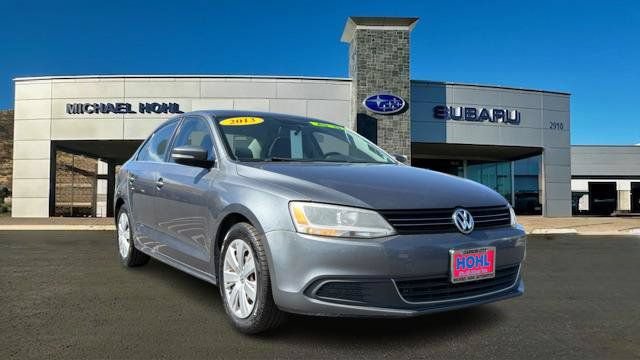 Used 2013 Volkswagen Jetta SE FWD 360° Tour