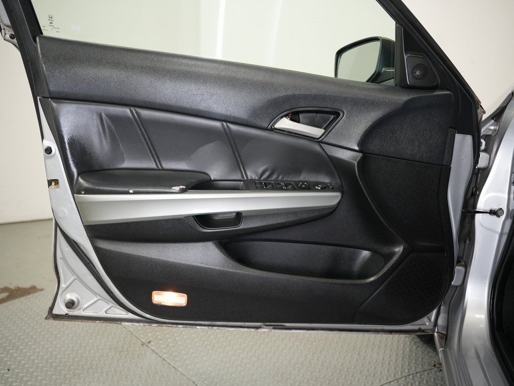 Used 2009 Honda Accord EX-L image 38