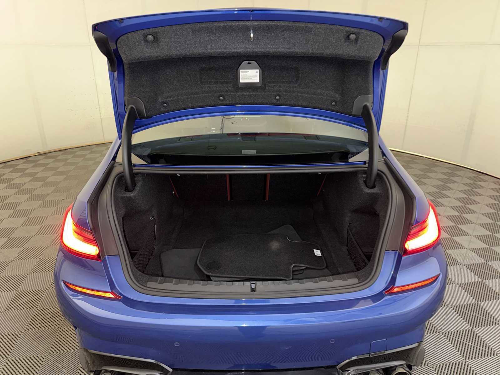 Used 2022 BMW M340i xDrive w/ Premium Package image 23