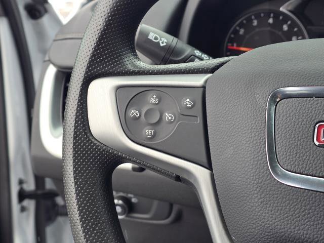Used 2023 GMC Terrain SLE image 16