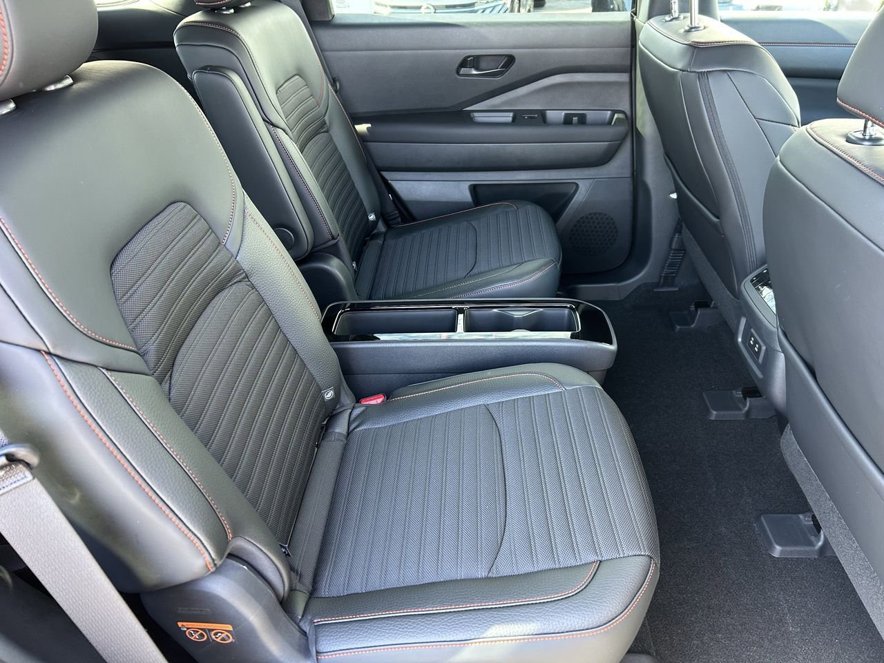 New 2026 Nissan Pathfinder Rock Creek AWD/4WD image 11