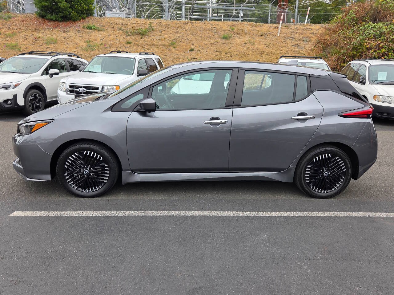 Used 2024 Nissan Leaf SV Plus FWD image 4
