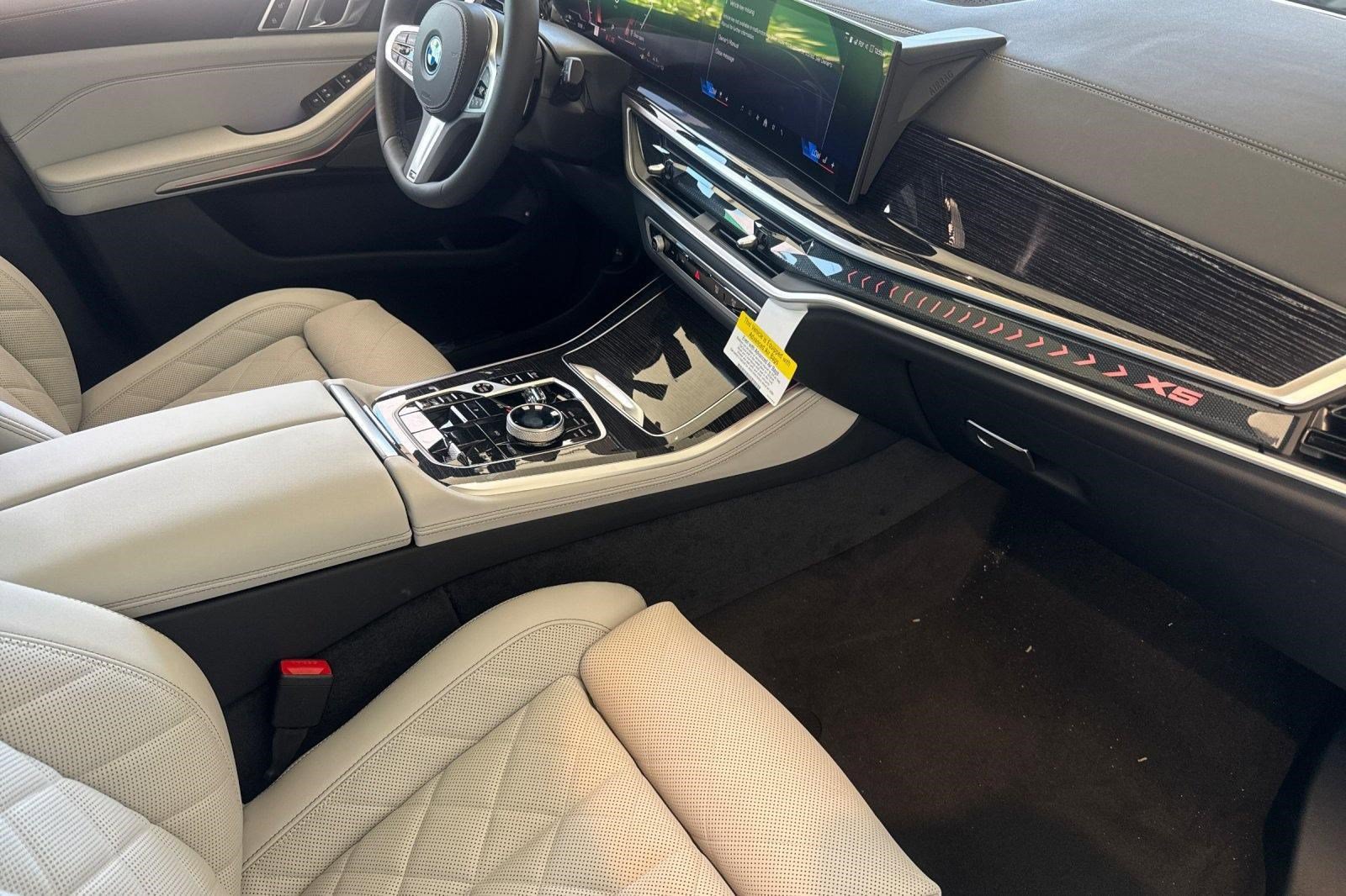 New 2026 BMW X5 xDrive50e w/ Executive Package AWD/4WD image 27