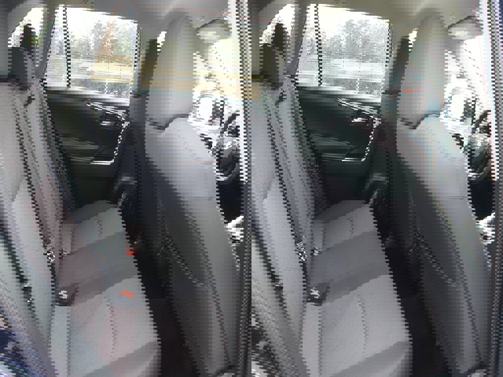 Used 2023 Toyota RAV4 XLE image 20