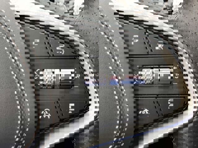 Used 2025 Genesis GV70 3.5T Sport w/ Sport Advanced Package image 24