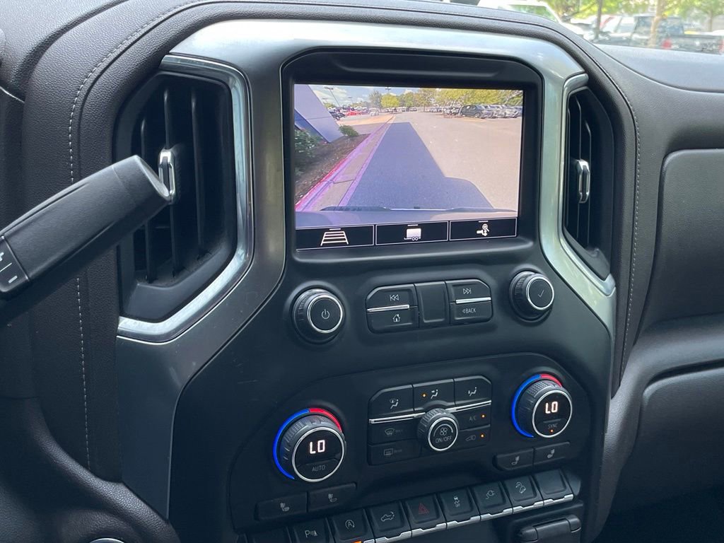 Used 2020 Chevrolet Silverado 1500 LT w/ Texas Edition AWD/4WD image 17