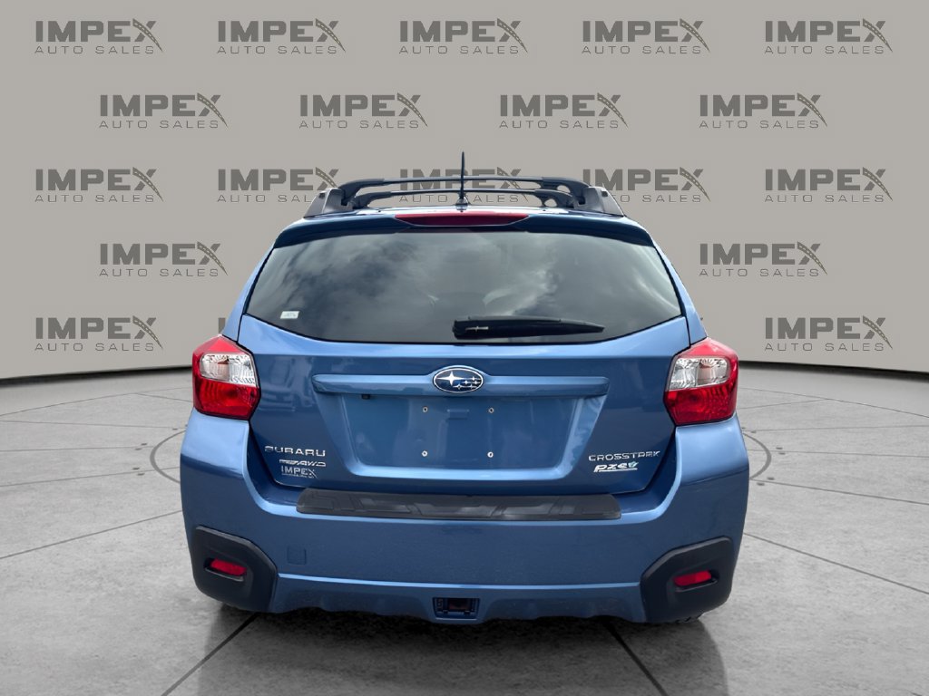 Used 2017 Subaru Crosstrek 2.0i Premium w/ Moonroof Package AWD/4WD image 4