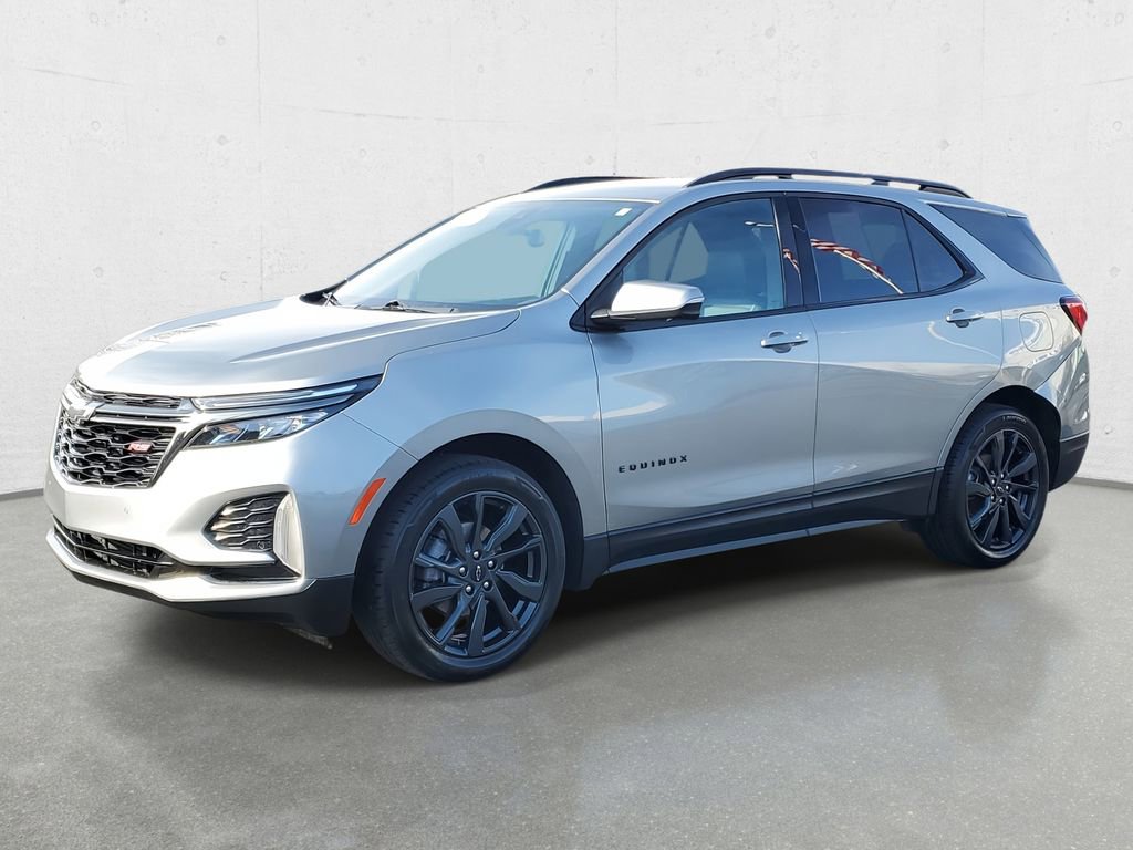 Used 2023 Chevrolet Equinox RS w/ RS Leather Package image 4