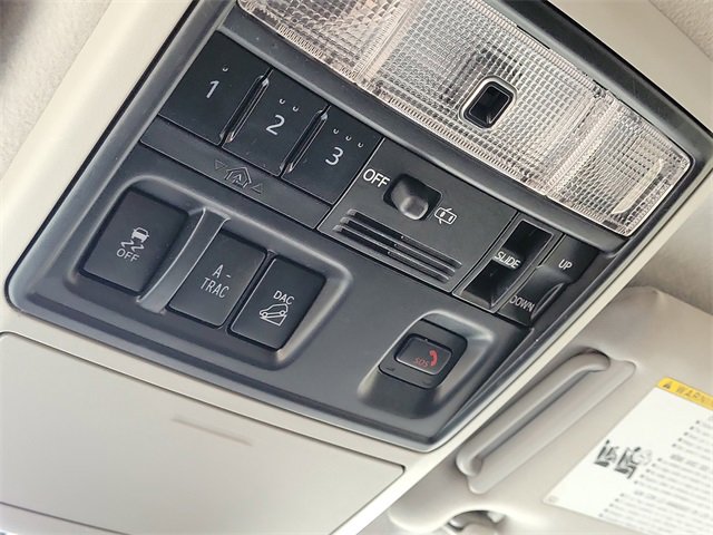 Used 2021 Toyota 4Runner Nightshade image 27