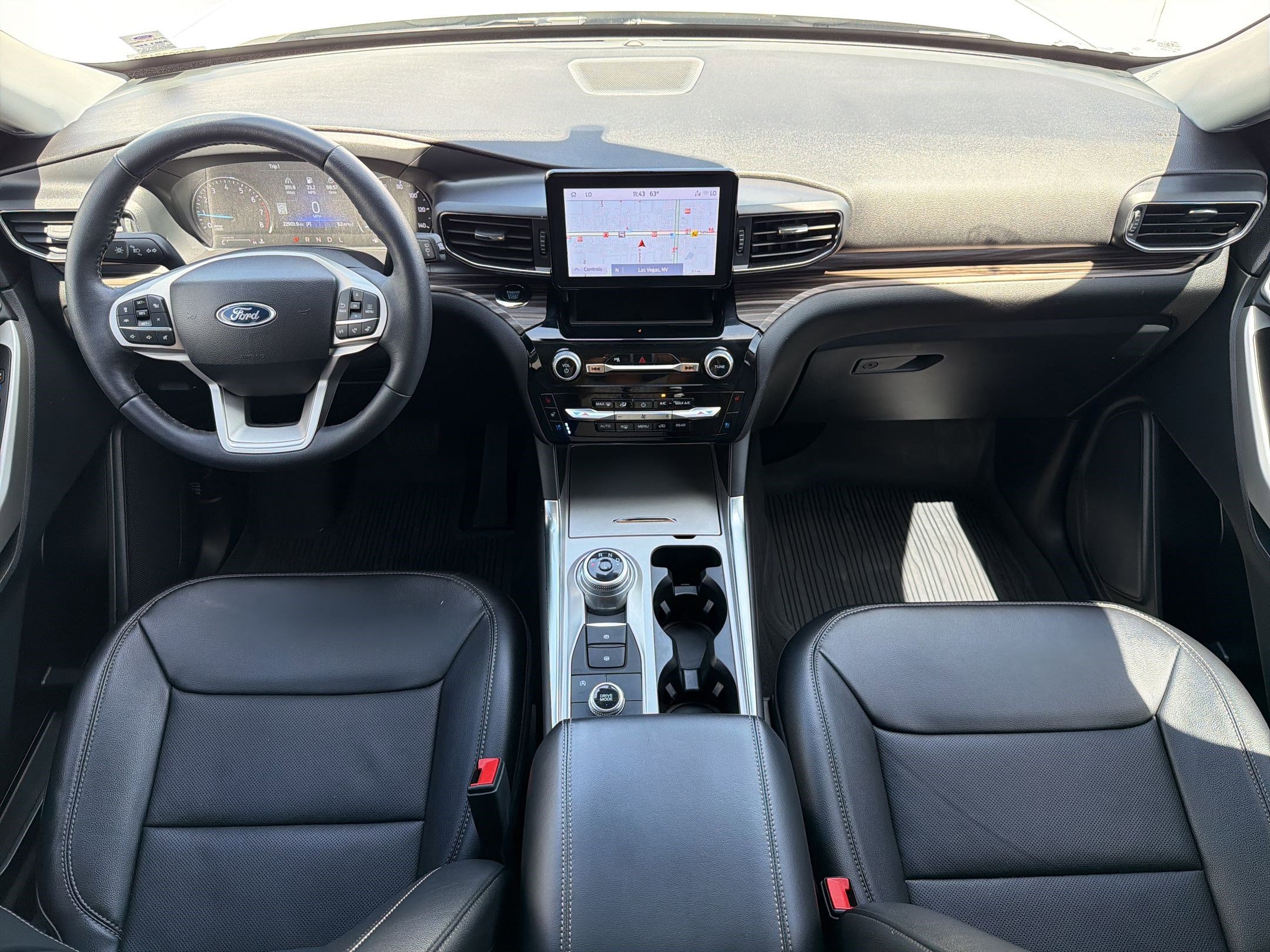 Used 2023 Ford Explorer Limited w/ Equipment Group 301A image 15