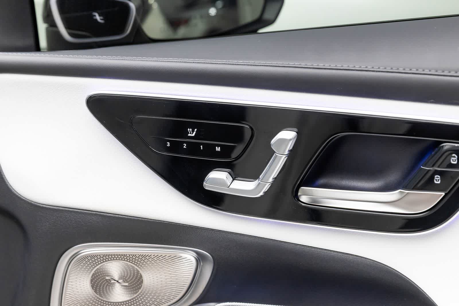 Used 2026 Mercedes-Benz GLC 300 4MATIC image 46