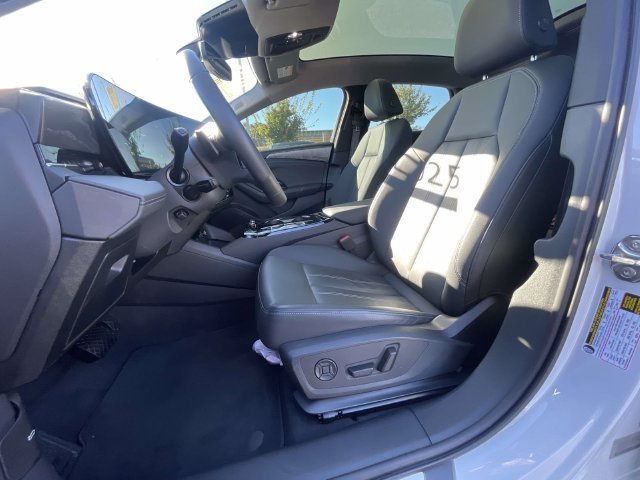 Certified 2025 Audi A6 e-tron Premium Plus w/ Premium Plus RWD image 17