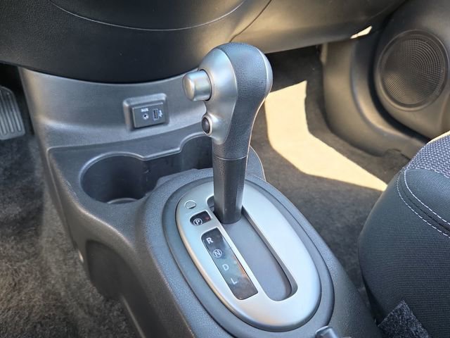 Used 2018 Nissan Versa SV image 19