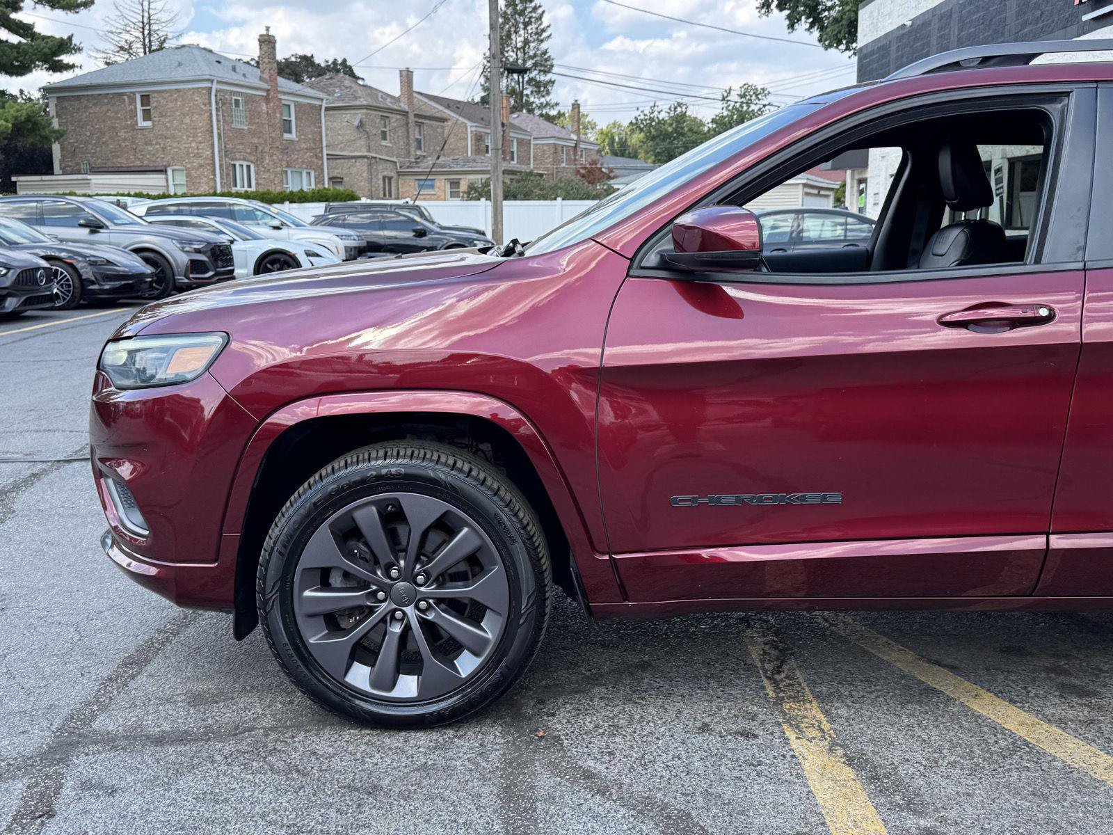 Used 2019 Jeep Cherokee High Altitude AWD/4WD image 2