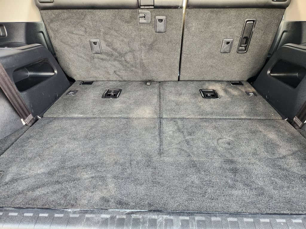 Used 2023 Toyota 4Runner SR5 Premium w/ Moonroof Package RWD image 32