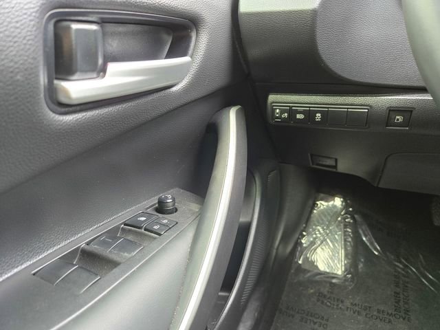 Used 2024 Toyota Corolla SE w/ SE Package FWD image 20