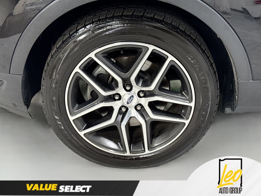 Used 2018 Ford Explorer Sport w/ Equipment Group 401A AWD/4WD image 35