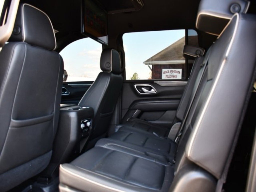 Used 2021 GMC Yukon XL SLT image 18
