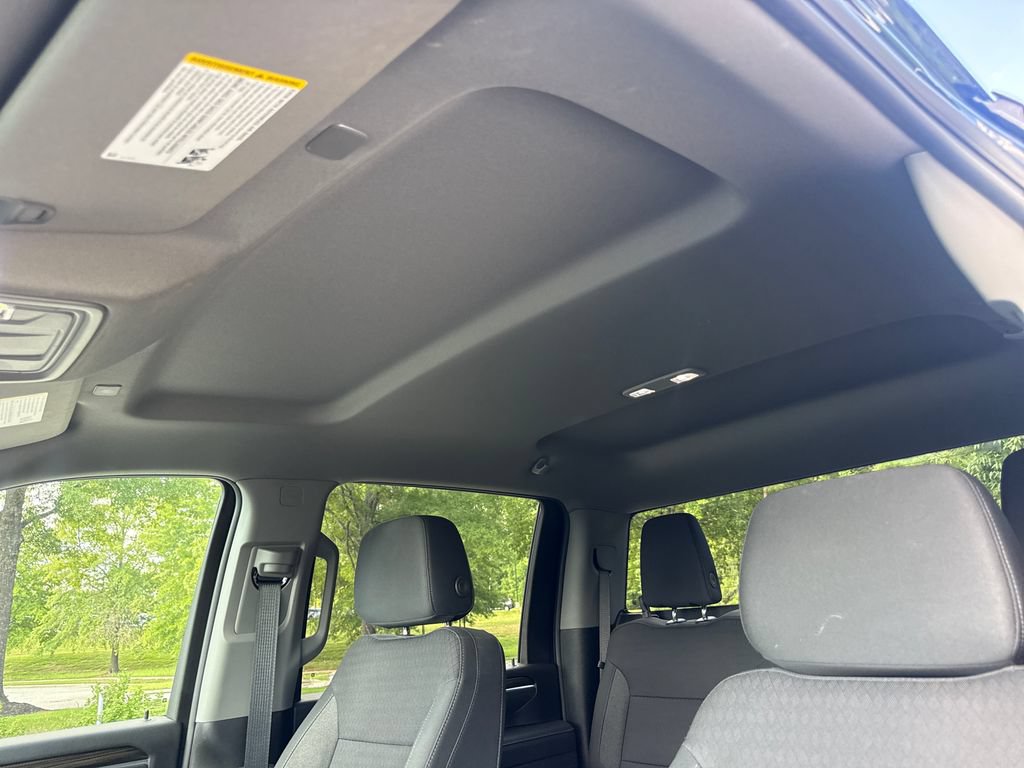 Used 2025 Chevrolet Silverado 2500 LT w/ Safety Package AWD/4WD image 31