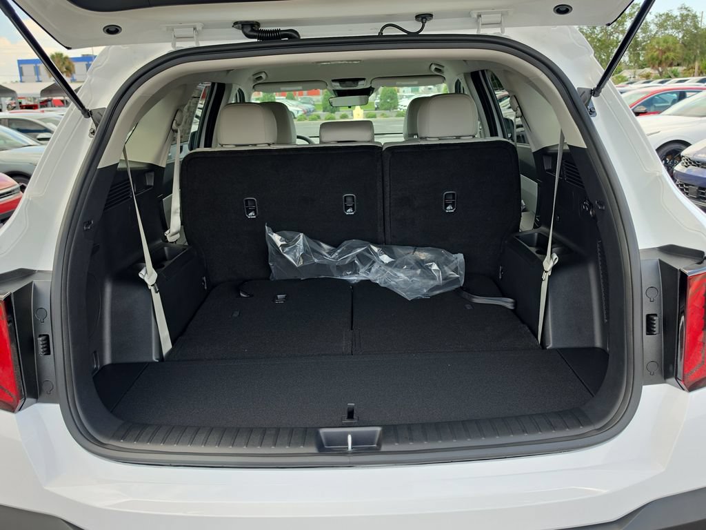 New 2026 Kia Sorento S FWD image 10