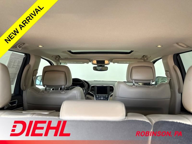 Used 2018 Jeep Grand Cherokee Limited AWD/4WD image 10