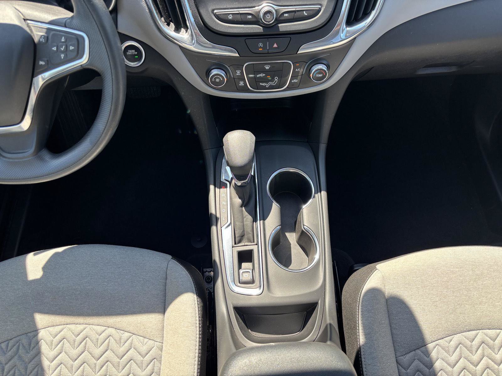 Used 2024 Chevrolet Equinox LS w/ LS Convenience Package AWD/4WD image 12