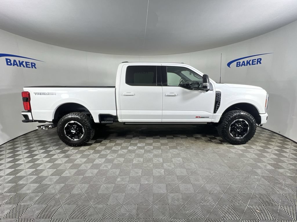 Used 2026 Ford F350 Platinum w/ Tremor Off-Road Package AWD/4WD image 10