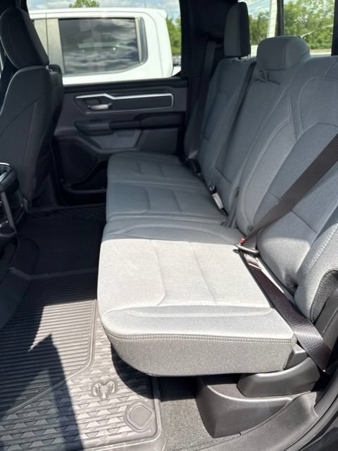 Used 2022 RAM 1500 Big Horn AWD/4WD image 23