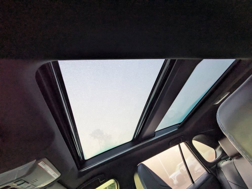 Used 2019 Toyota RAV4 XSE AWD/4WD image 22