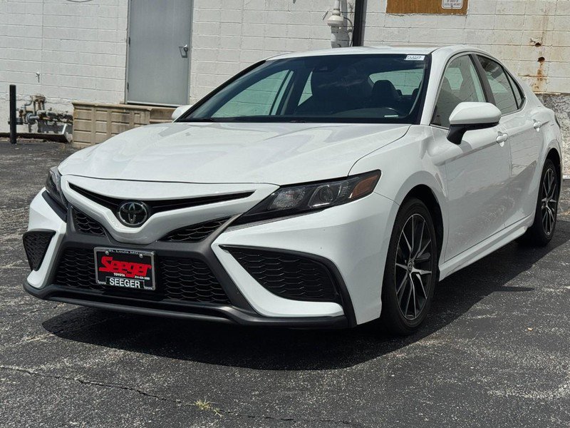 Certified 2023 Toyota Camry SE image 6