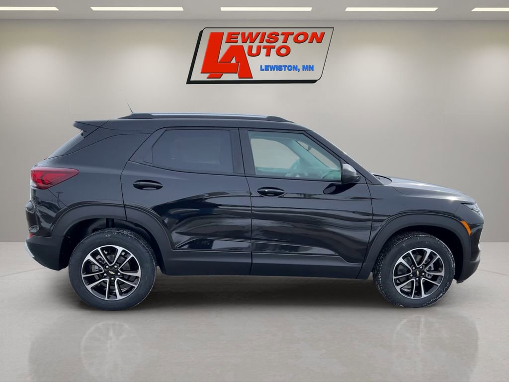 New 2026 Chevrolet TrailBlazer LT AWD/4WD image 6