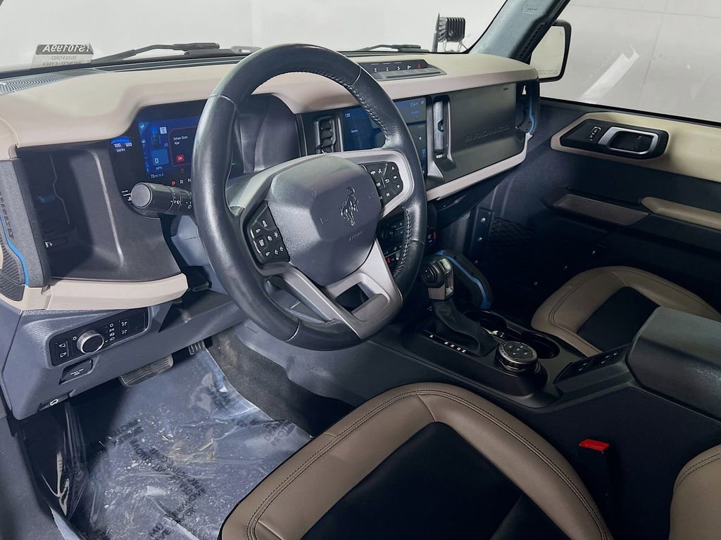 Used 2023 Ford Bronco Wildtrak AWD/4WD image 10