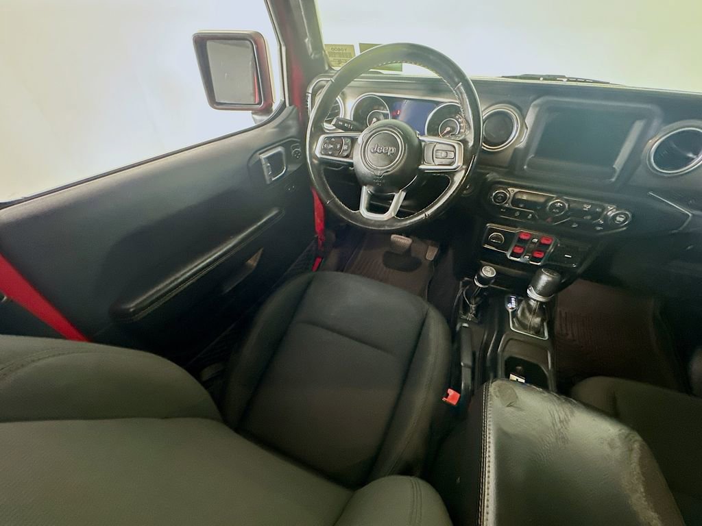 Used 2019 Jeep Wrangler Unlimited Sahara image 9