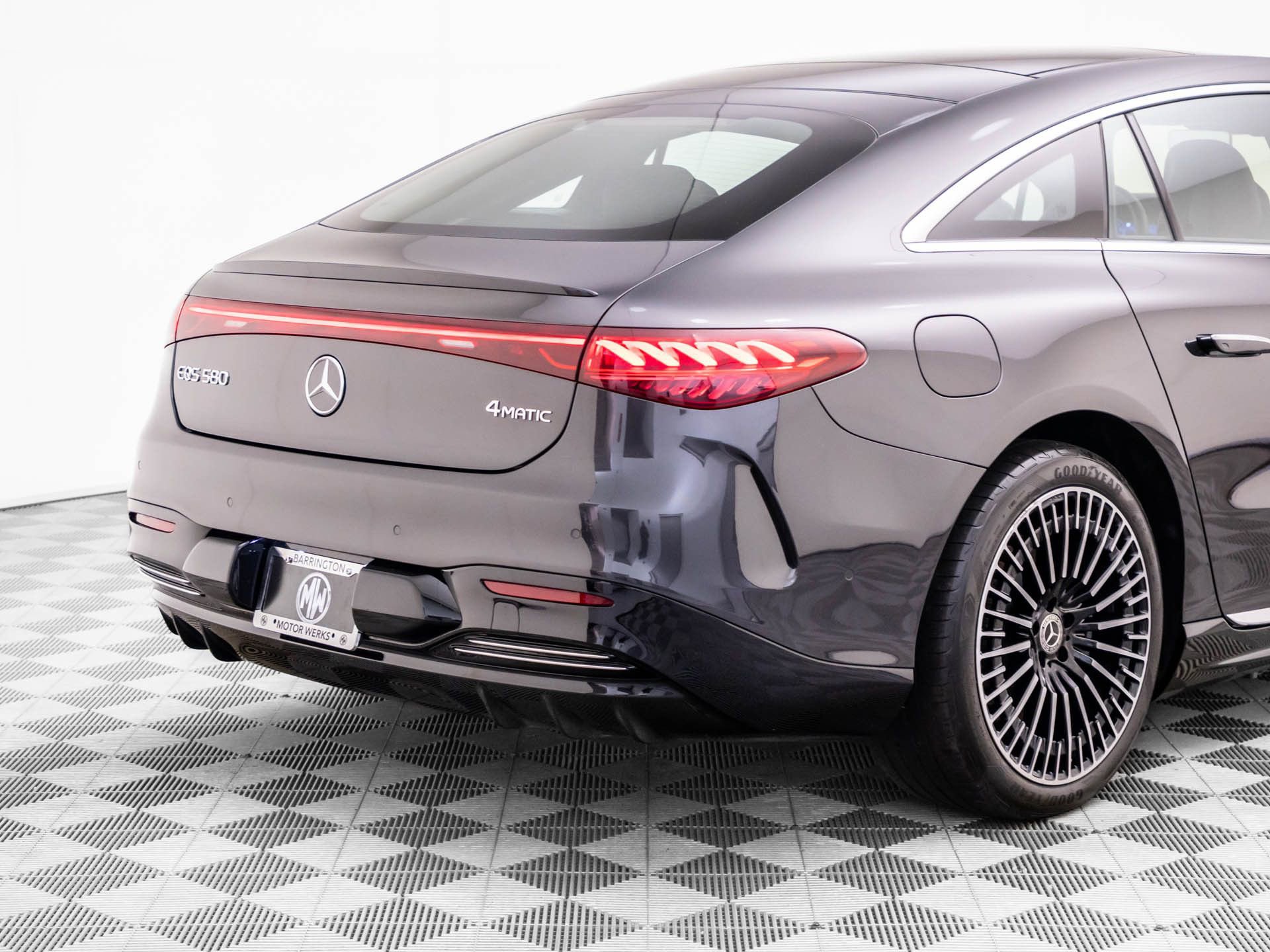 Certified 2023 Mercedes-Benz EQS 580 4MATIC Sedan image 42