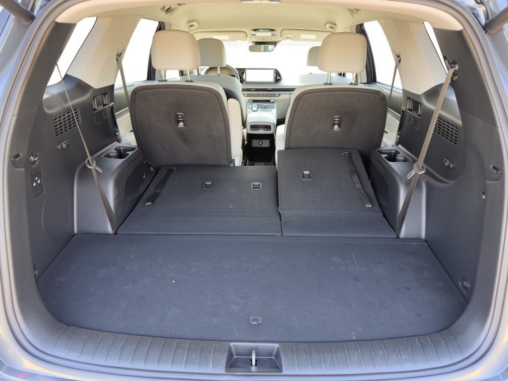 Used 2025 Hyundai Palisade SEL AWD/4WD image 28