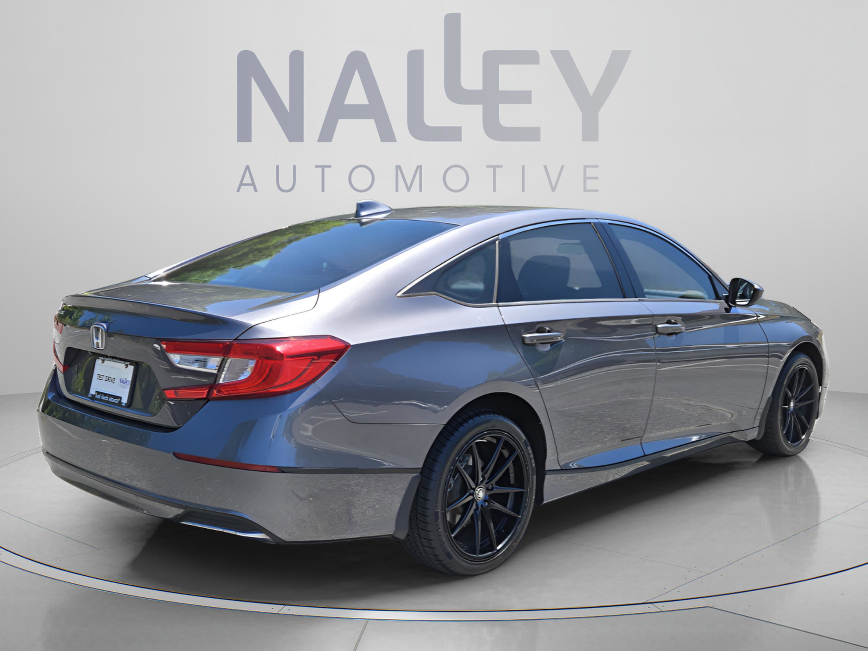 Used 2019 Honda Accord EX image 5