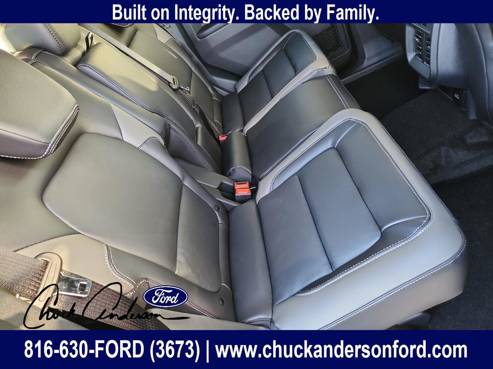 New 2025 Ford Bronco Outer Banks w/ Sasquatch Package image 28