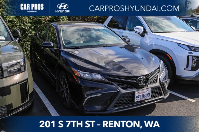 Used 2023 Toyota Camry SE