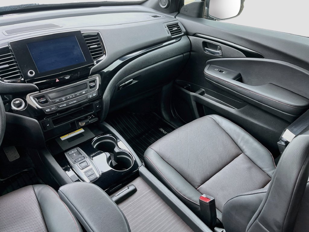 Used 2023 Honda Ridgeline Black Edition image 25