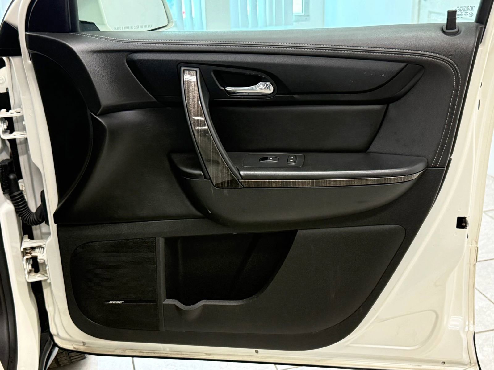 Used 2015 GMC Acadia SLT w/ Open Road Package image 27