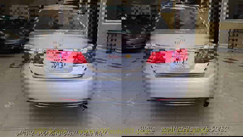 Used 2013 Honda Accord EX-L image 21