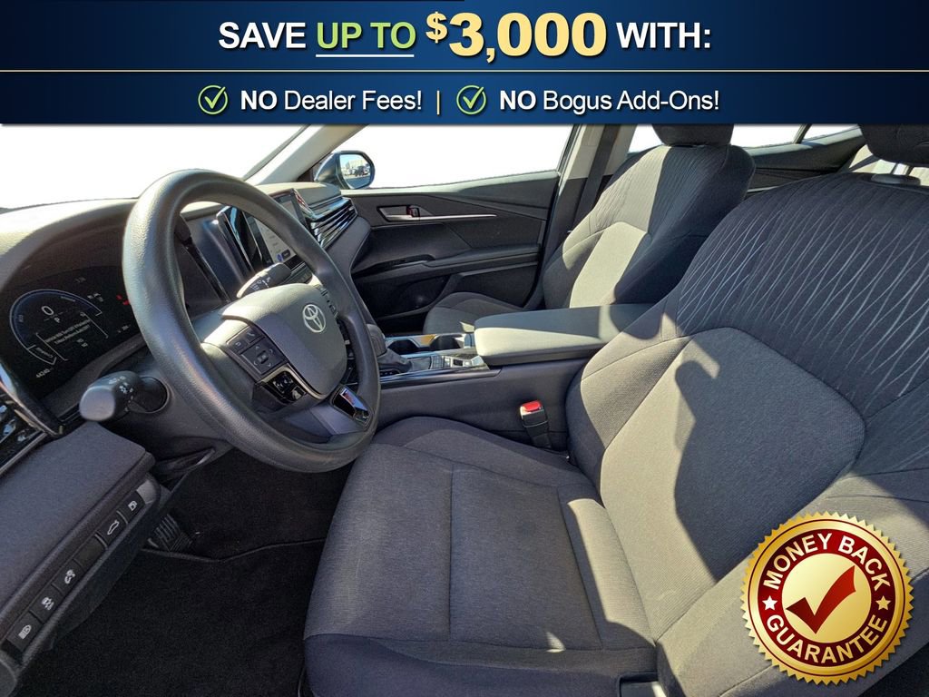 Used 2025 Toyota Camry LE image 15