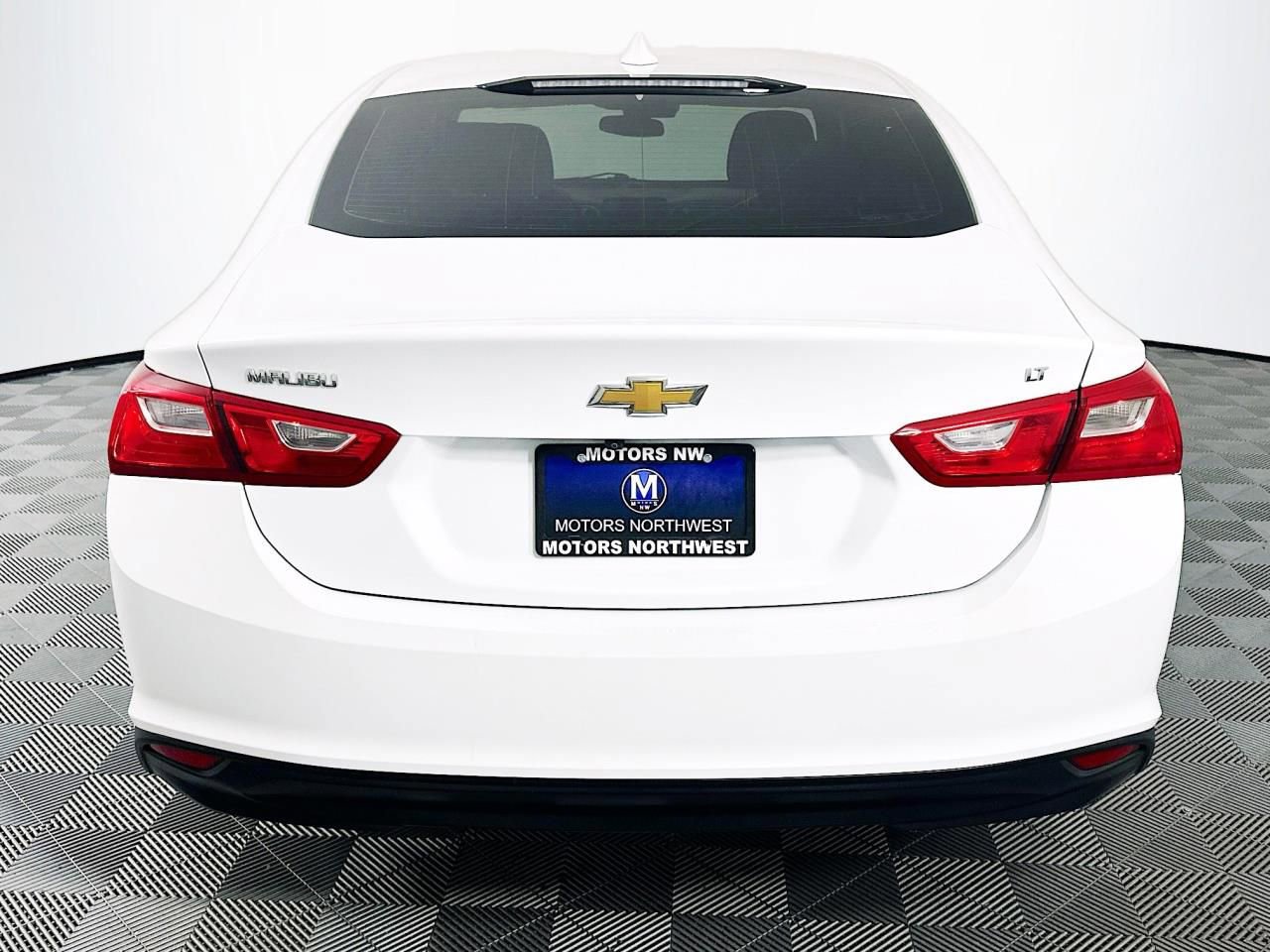 Used 2023 Chevrolet Malibu LT image 11