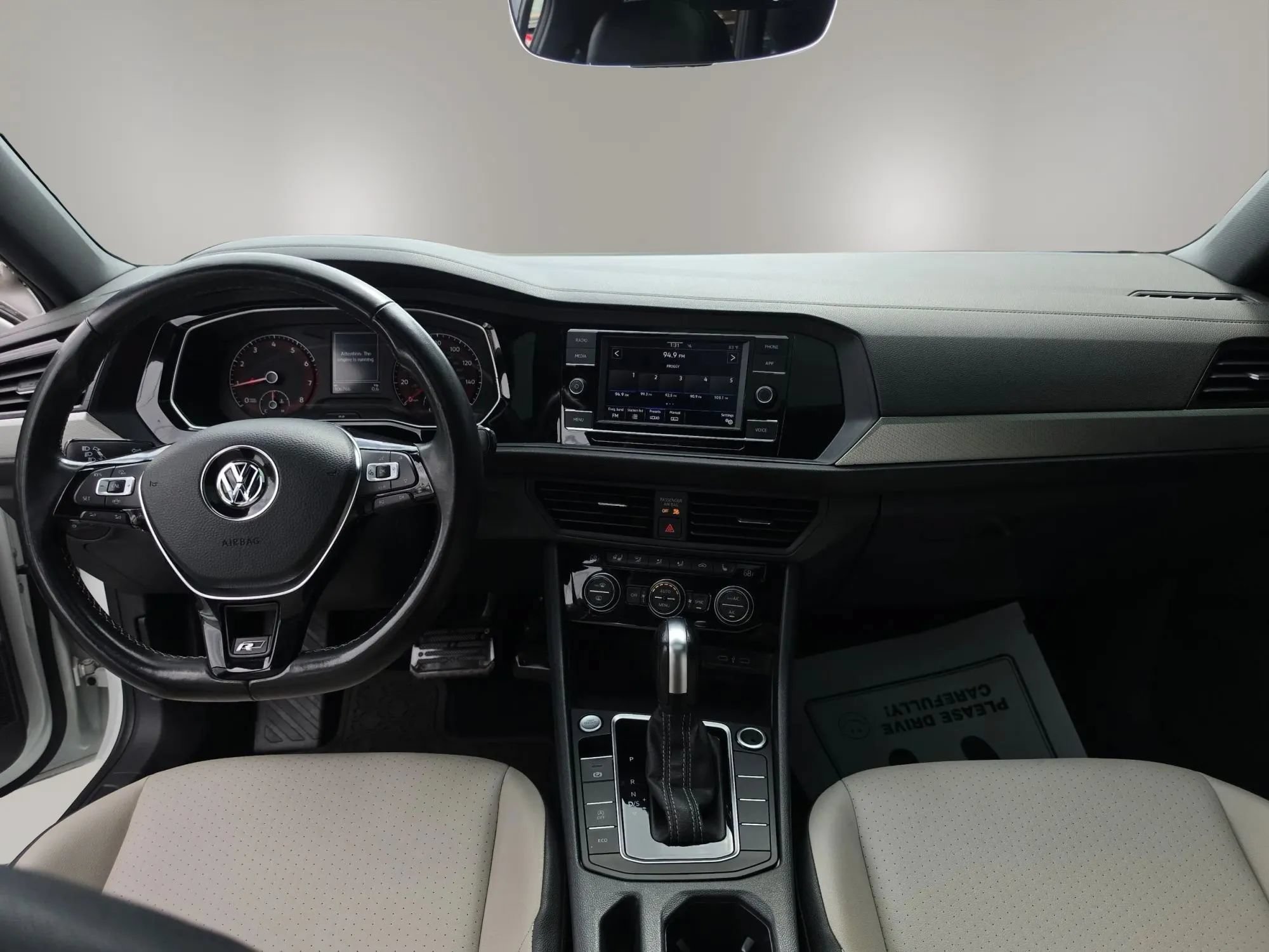 Used 2020 Volkswagen Jetta R-Line w/ R-Line Cold Weather Package FWD image 21