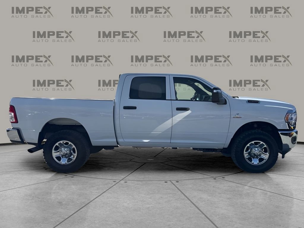 Used 2023 RAM 2500 Tradesman w/ Chrome Appearance Group AWD/4WD image 6